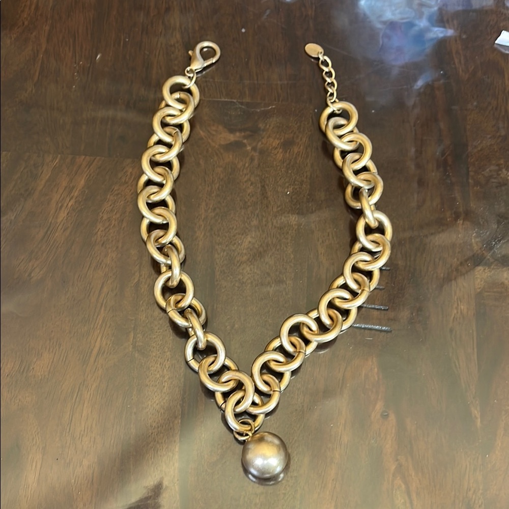 Zara Gold Chain Necklace with Pendant